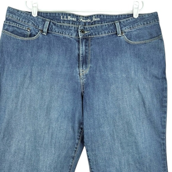L.L. Bean Women's Blue Denim Jeans Sz 18W Regular High Rise Stretch Straight Fit - Picture 3 of 10